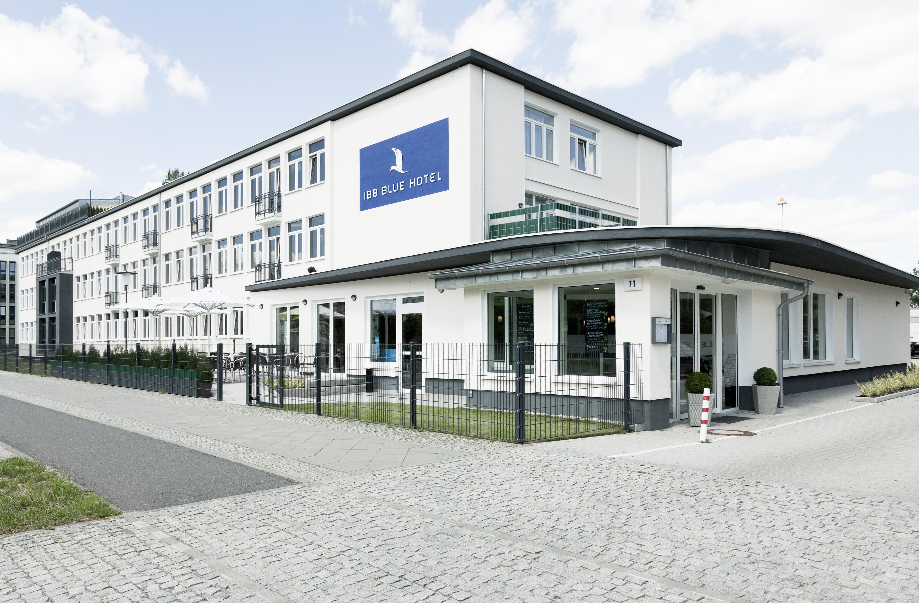 B&B Hotel Berlin-Adlershof Exteriör bild